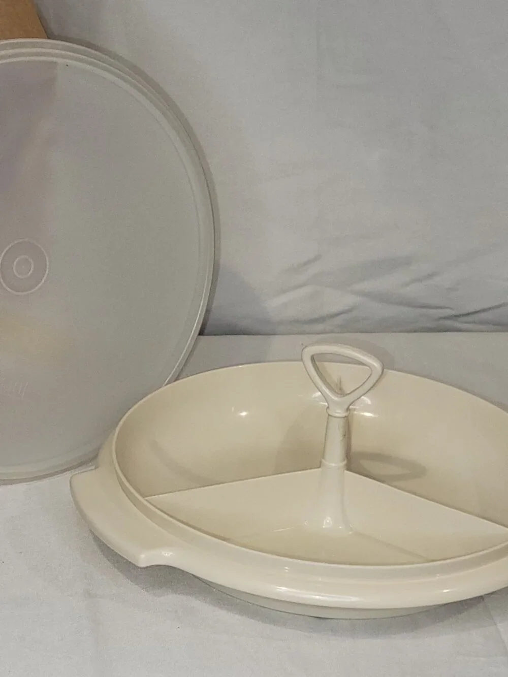 Vintage Tupperware Serve i All Pedestal Server & Suzette Divided Plate
